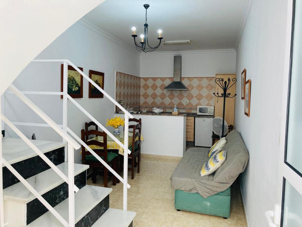 Apartamento Conil Centro Conil De La Frontera Luaran gambar