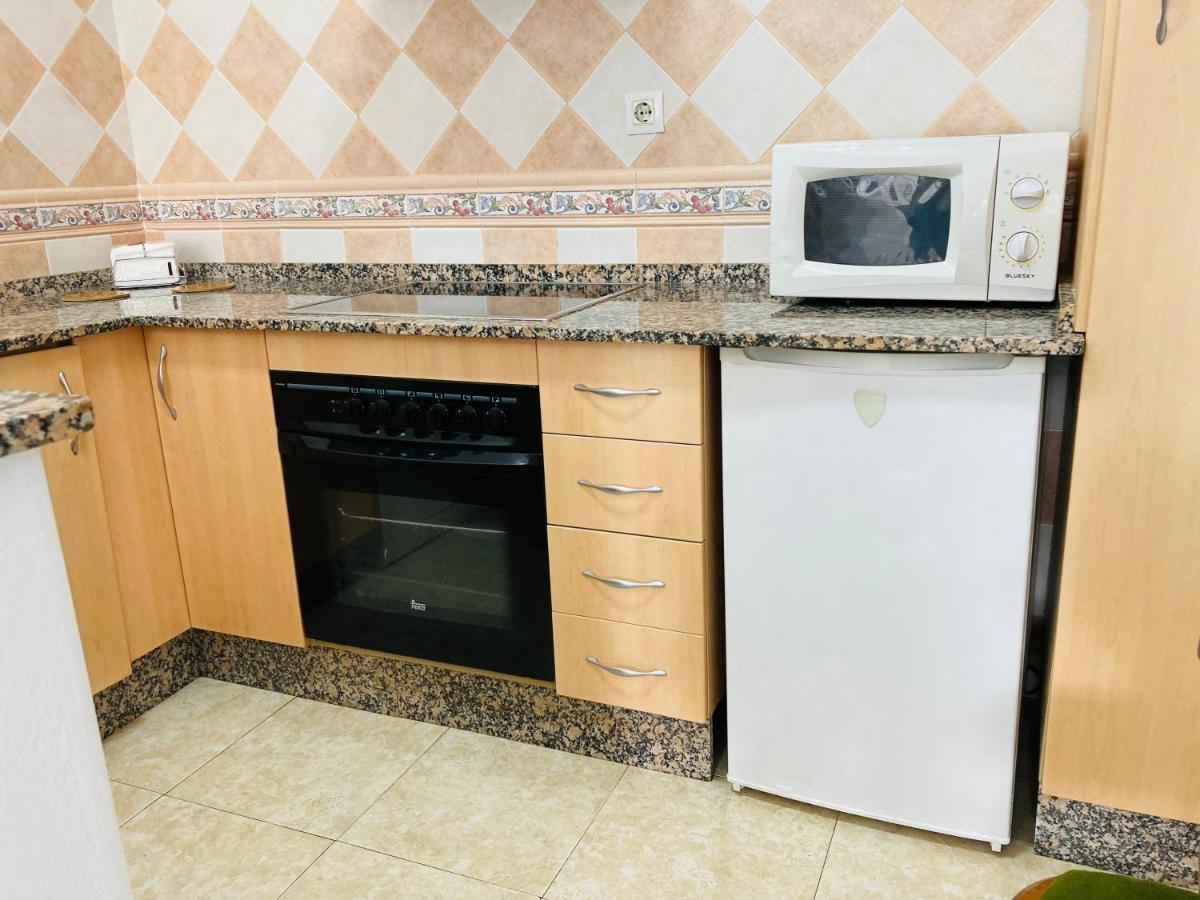 Apartamento Conil Centro Conil De La Frontera Luaran gambar