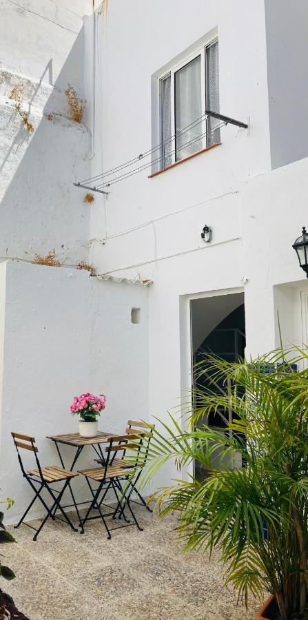 Apartamento Conil Centro Conil De La Frontera Luaran gambar